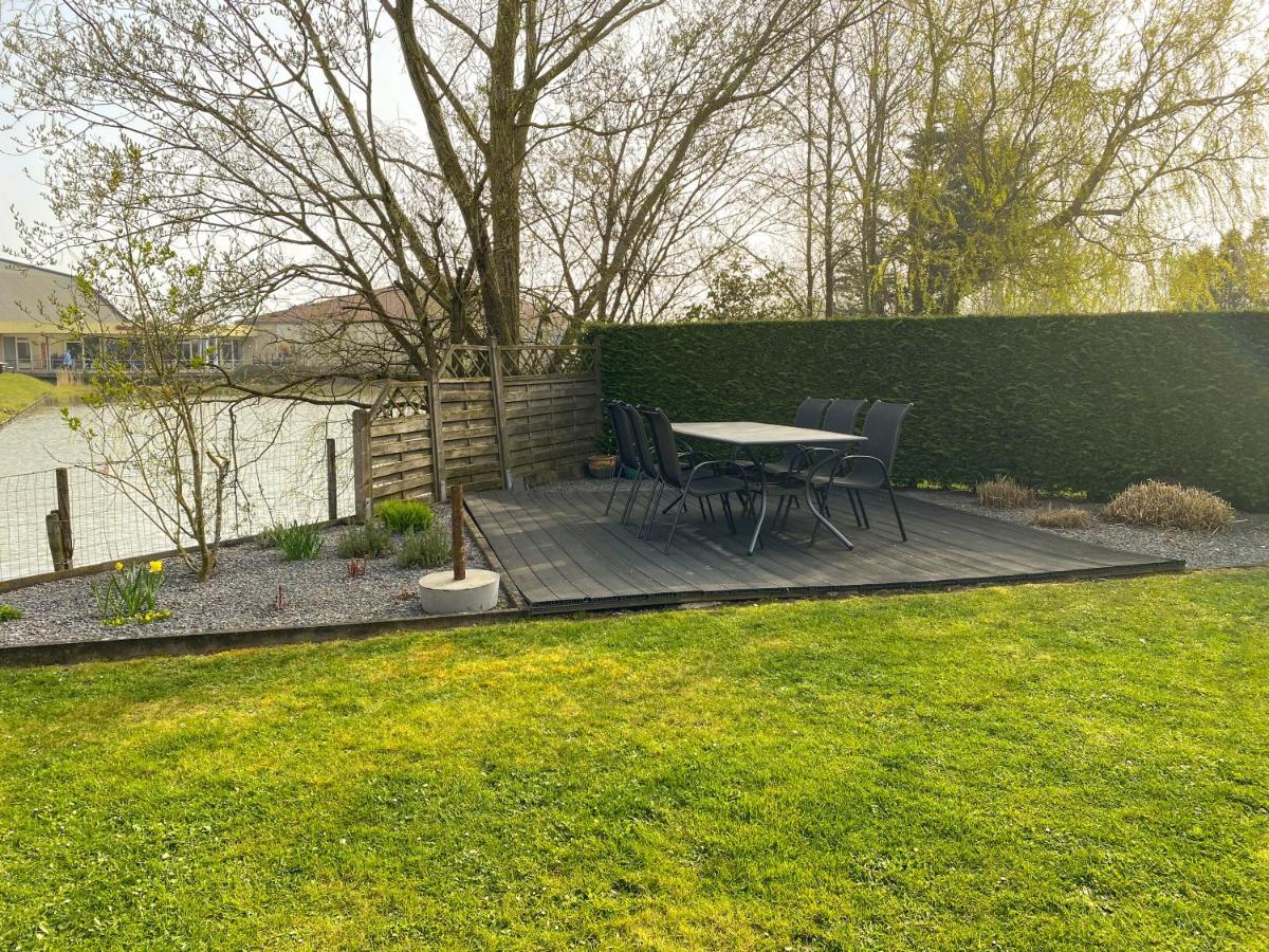 Vrijstaand vakantiehuis met omheinde tuin - Zwin 031 Breskens Buitenkant foto