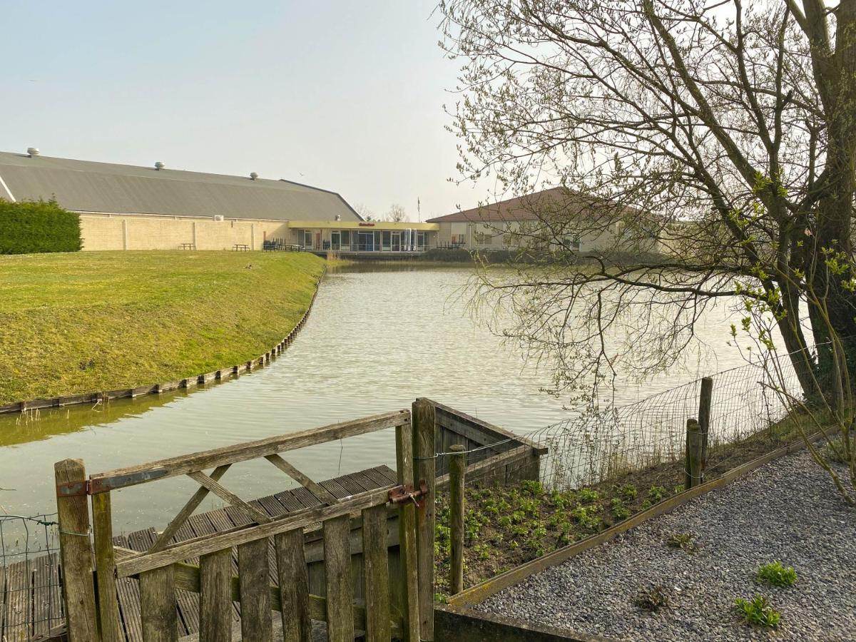 Vrijstaand vakantiehuis met omheinde tuin - Zwin 031 Breskens Buitenkant foto